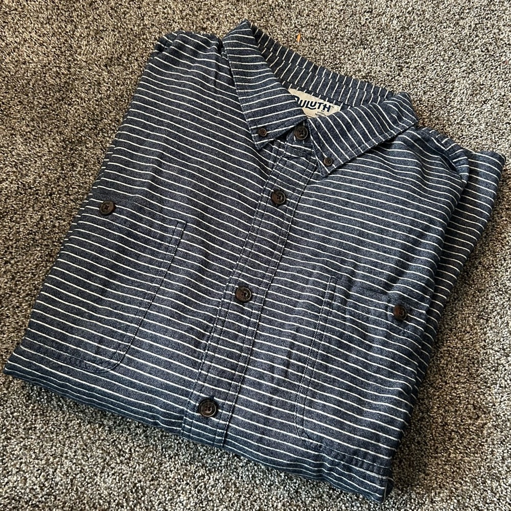 Duluth Trading Co Blue Striped Casual Button Down Shirt